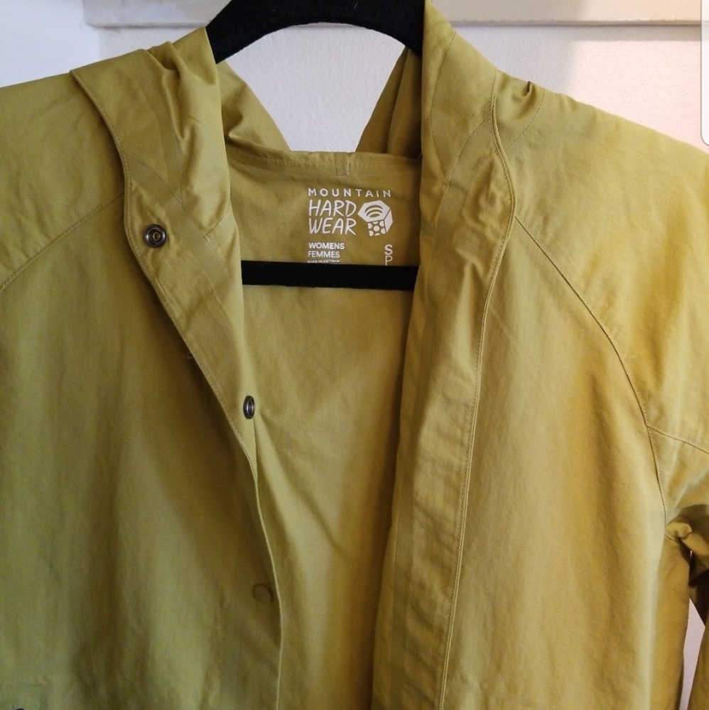 Mountain Hardware Railay Button Front Small Gorpc… - image 6